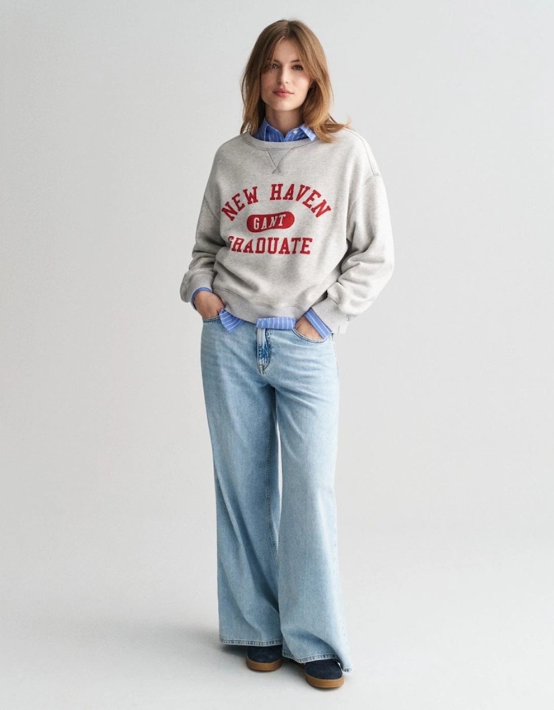 Womens Crew Neck New Haven Graduate Sweatshirt