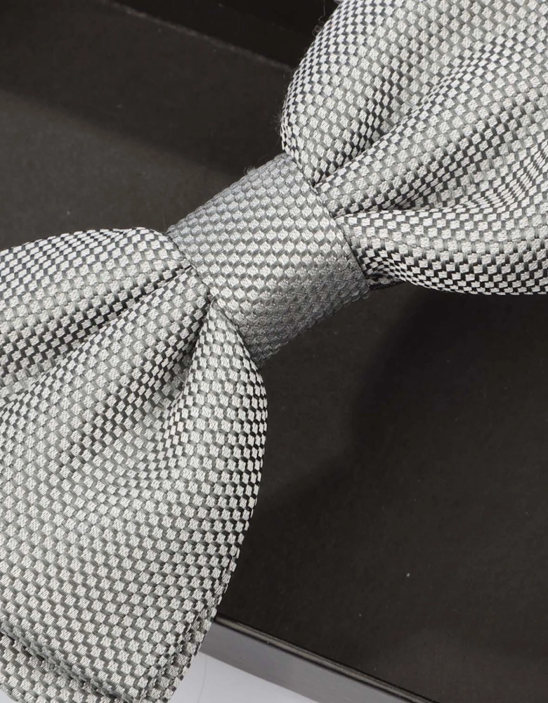 Classic Bow Tie