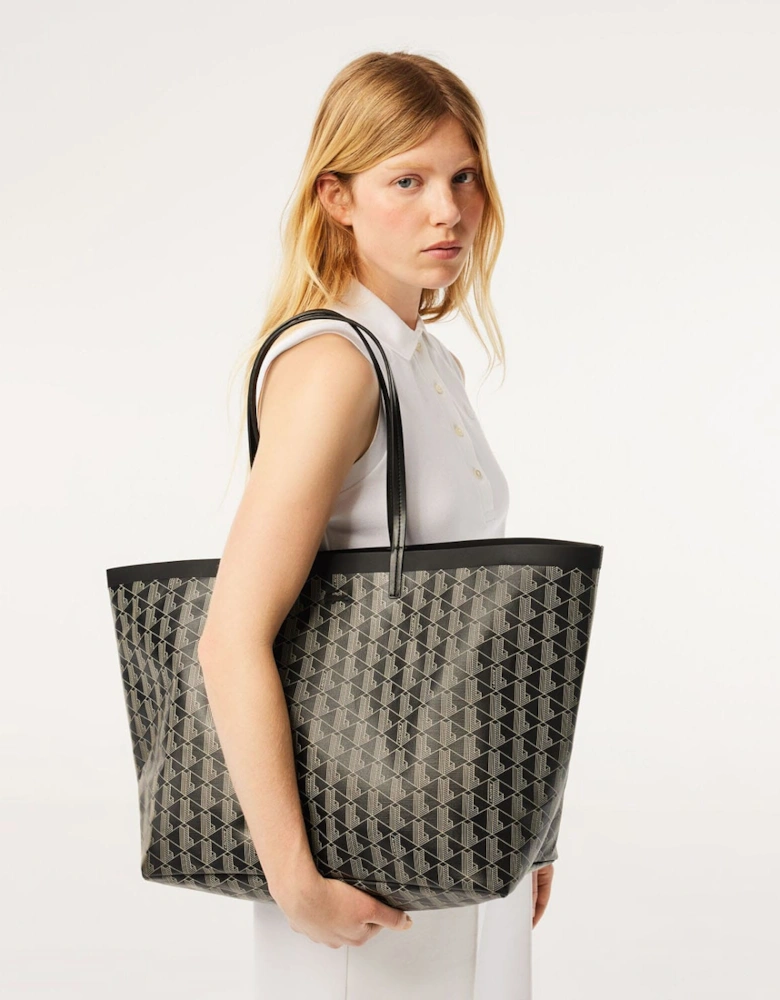 XL Zely Tote Bag with Pouch