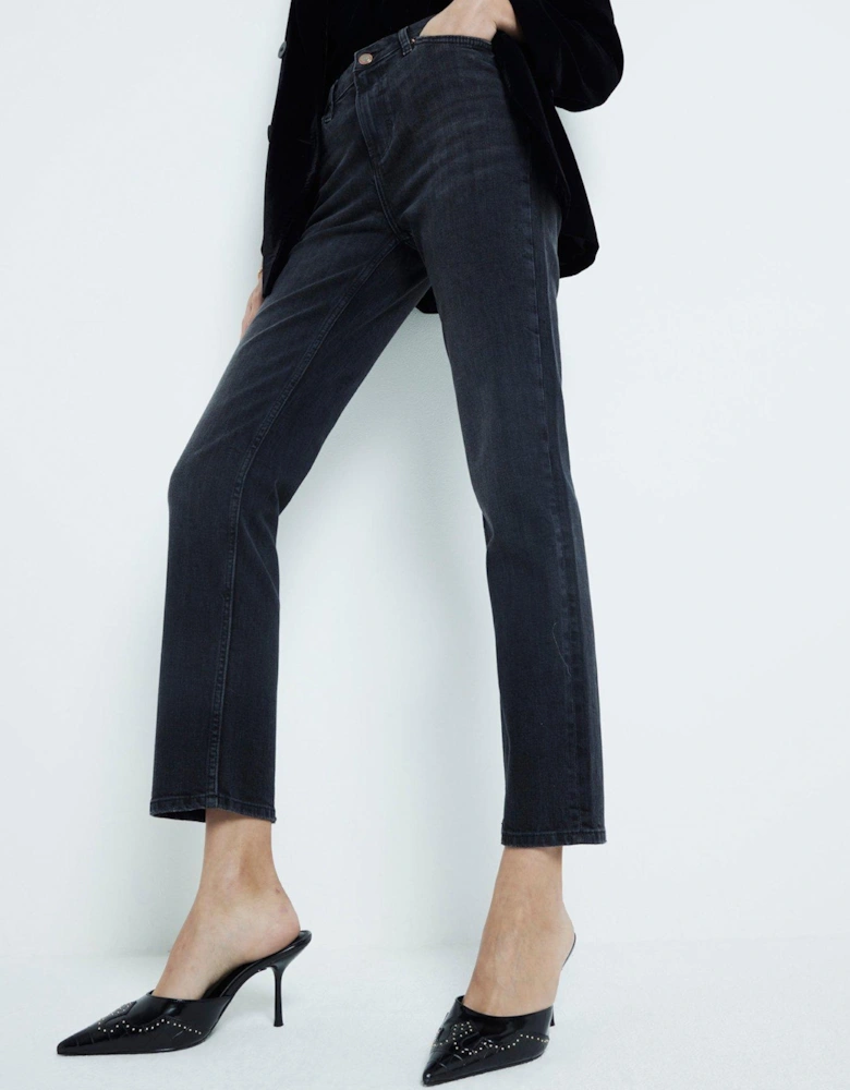 High Rise Slim Fit Jean - Black