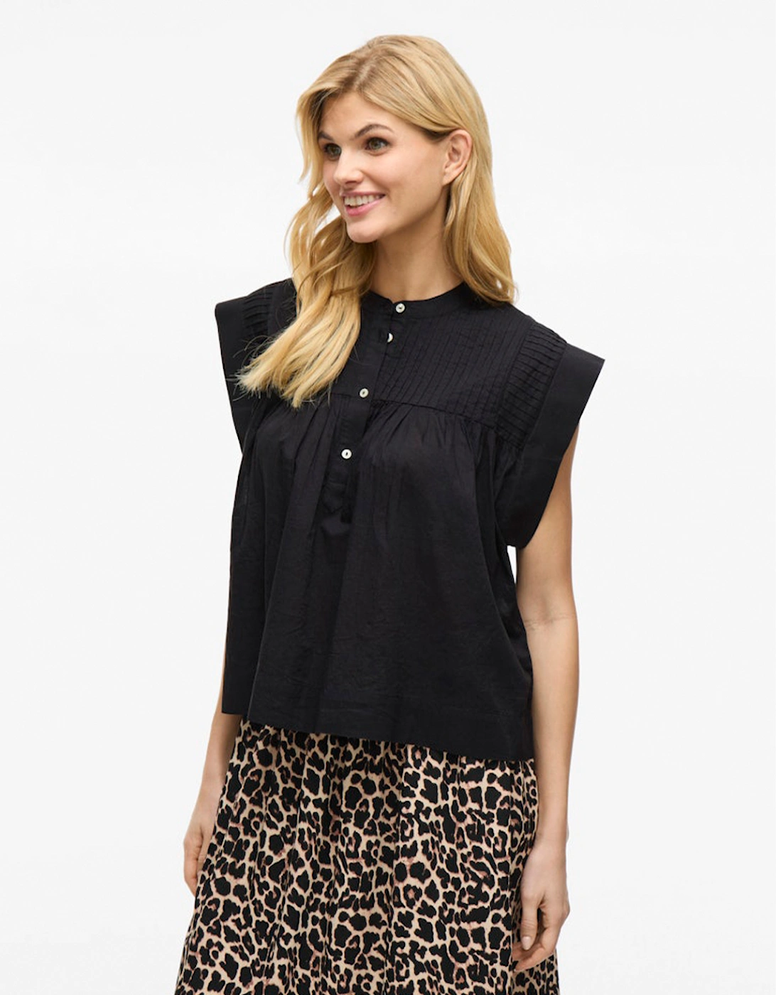 Women's Katinka Sleeveless Short Shirt Black Beauty, 8 of 7