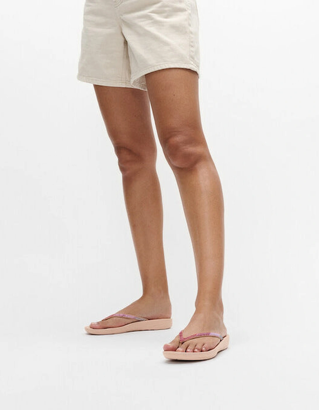 IQUSHION Womens Flip Flops Beige