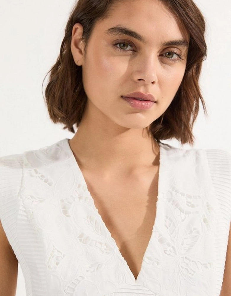 Cutwork Broderie Tiered Woven Maxi Dress