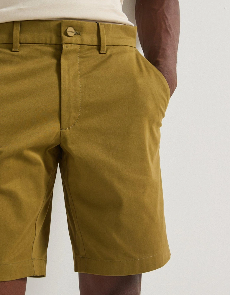 Satin Stretch Slim Short - Green