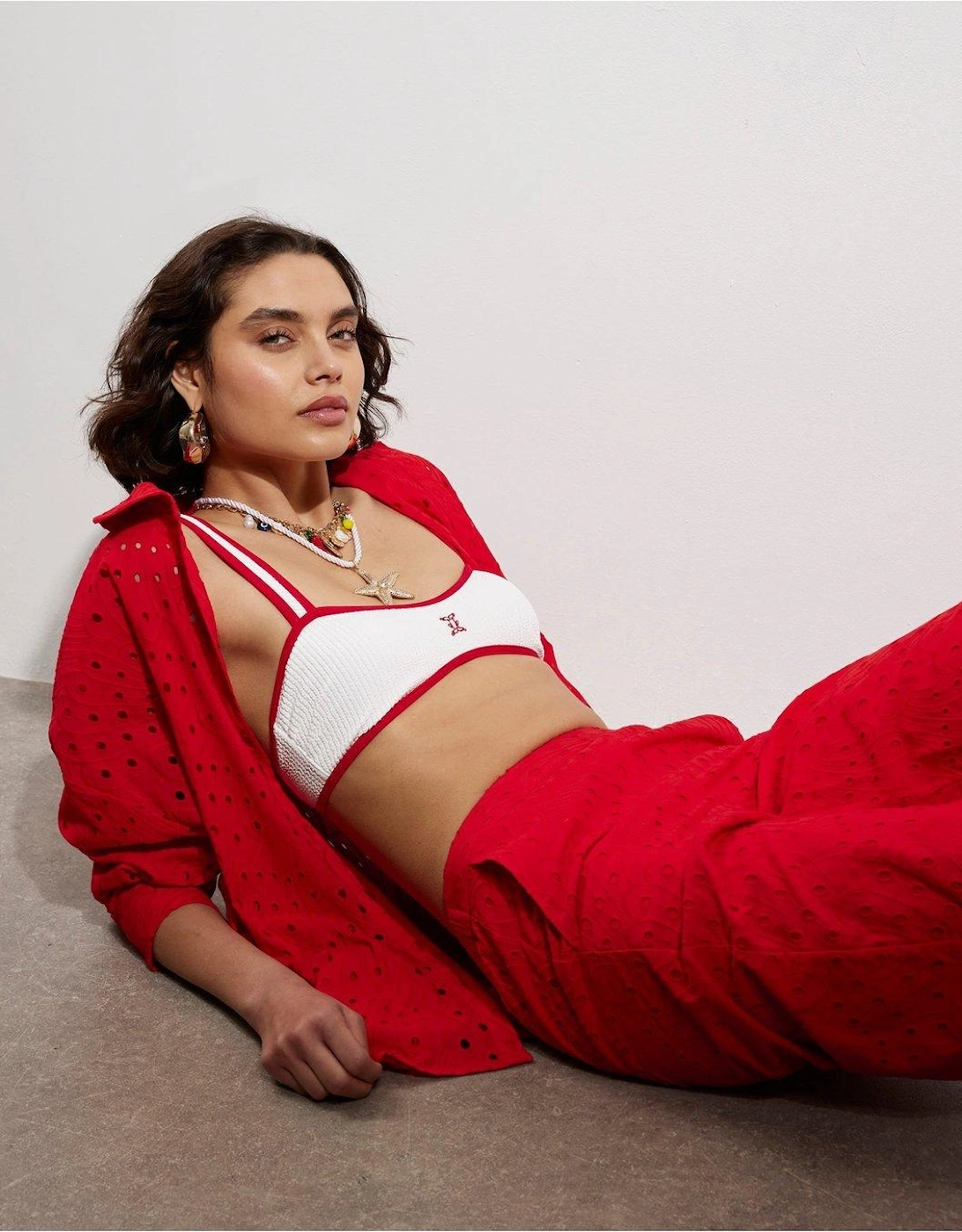 Oversized Broderie Shirt - Red