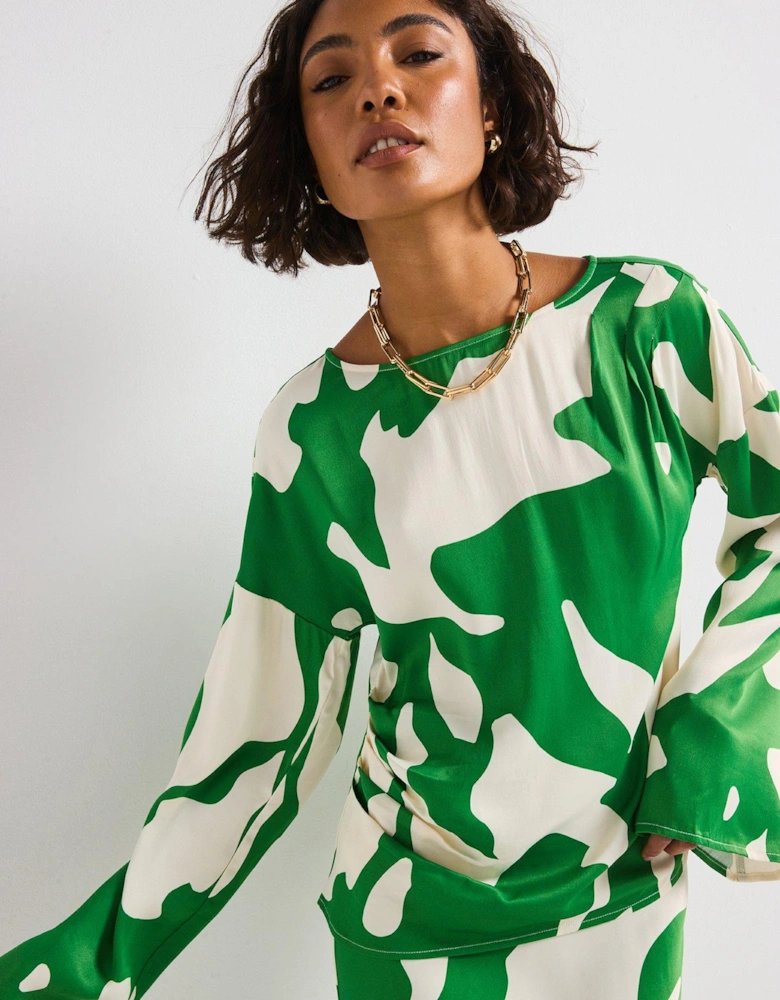 Printed Flare Sleeve Top - Green