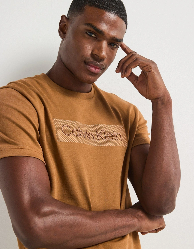 Textured Embroidered T-Shirt - Brown