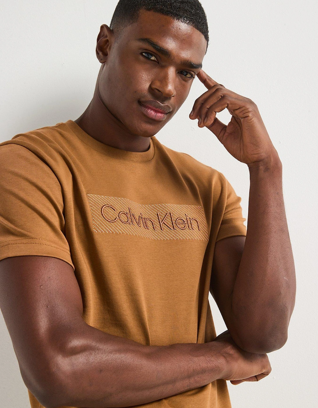 Textured Embroidered T-Shirt - Brown