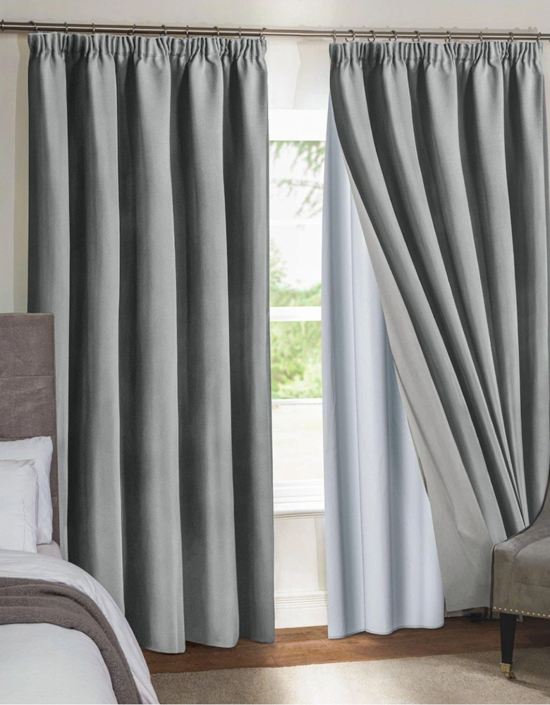 Pleated Curtain Blackout Lining