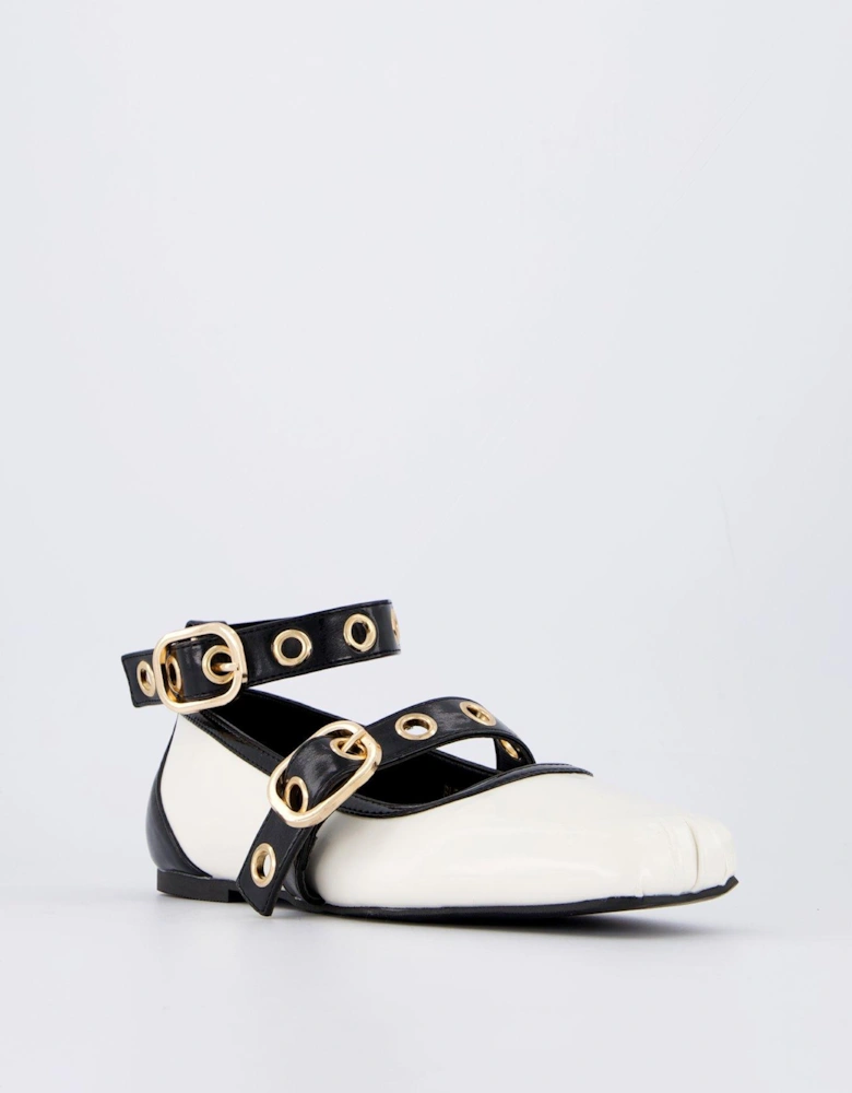 Blessing Shoes - Off White/Black
