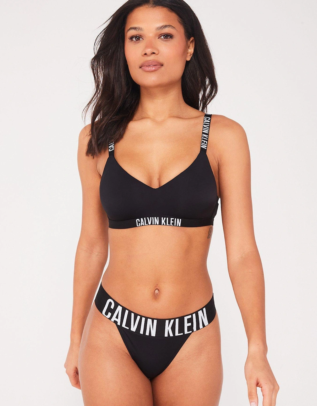 Intense Power Bralette - Black