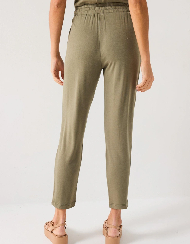 Tapered Leg Trouser - Khaki