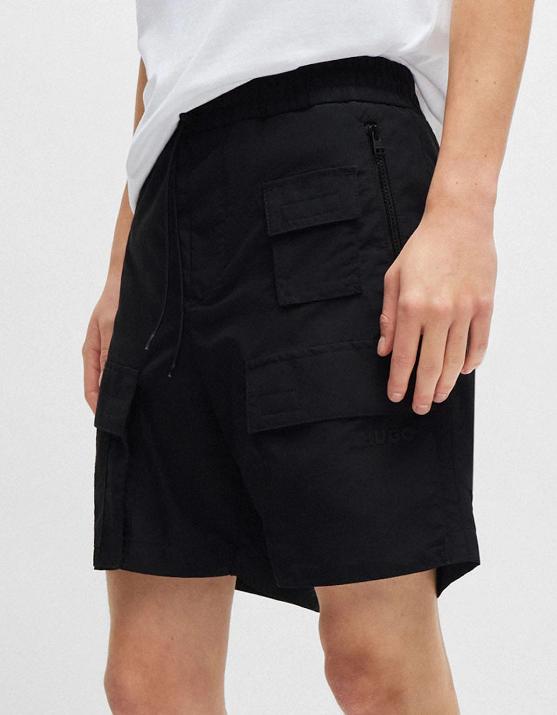 Hugo Boss Men's Jad242 Cargo Shorts - Black - Size: 32/30/31