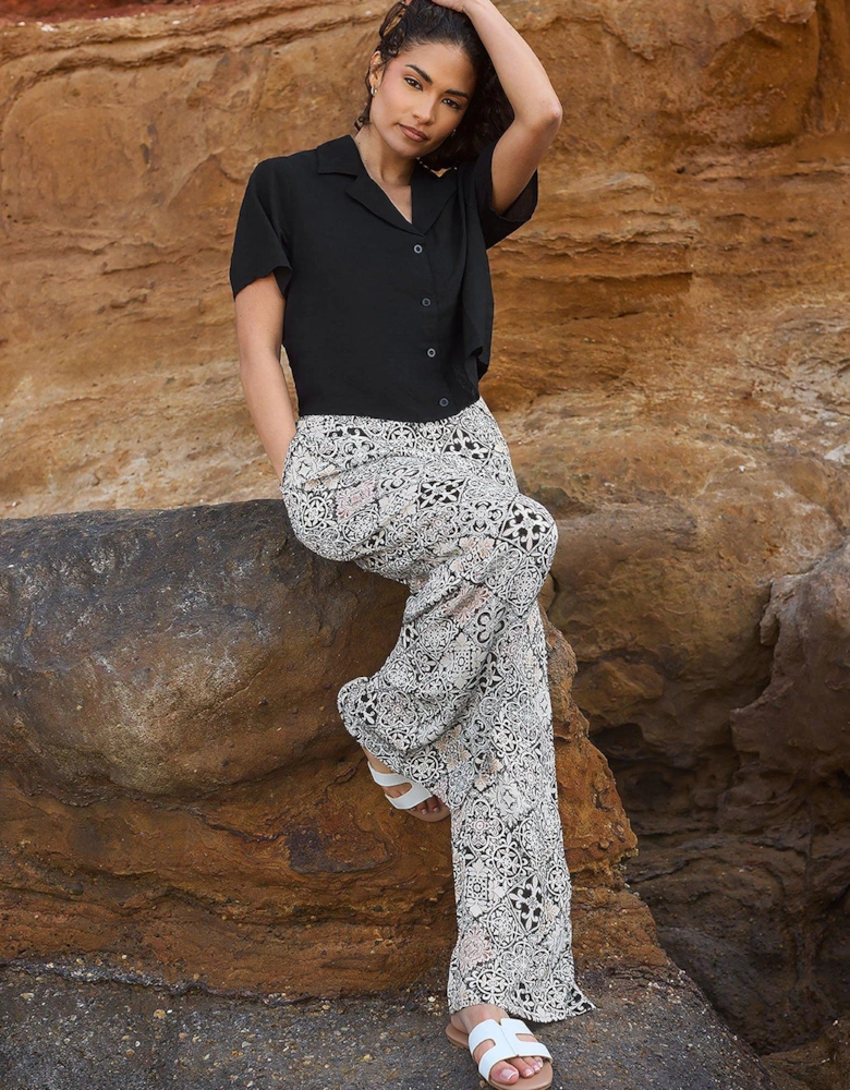 Petite Mono Tile Print Wide Leg Trouser - Black