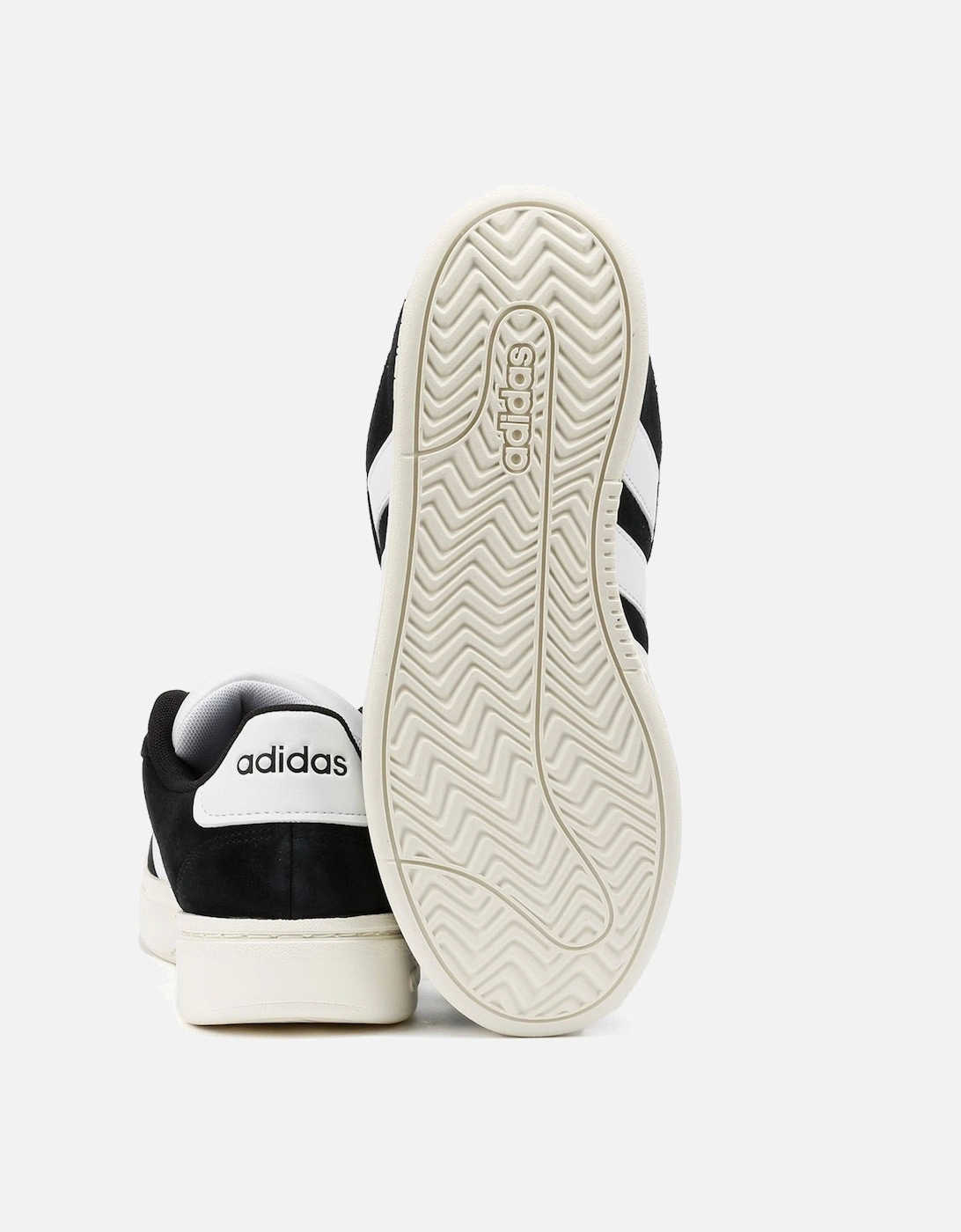 Grand Court Alpha 00s Black/White Trainers