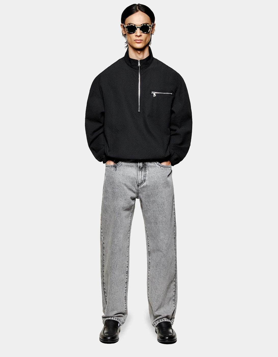Seersucker Quarter Zip Sweatshirt