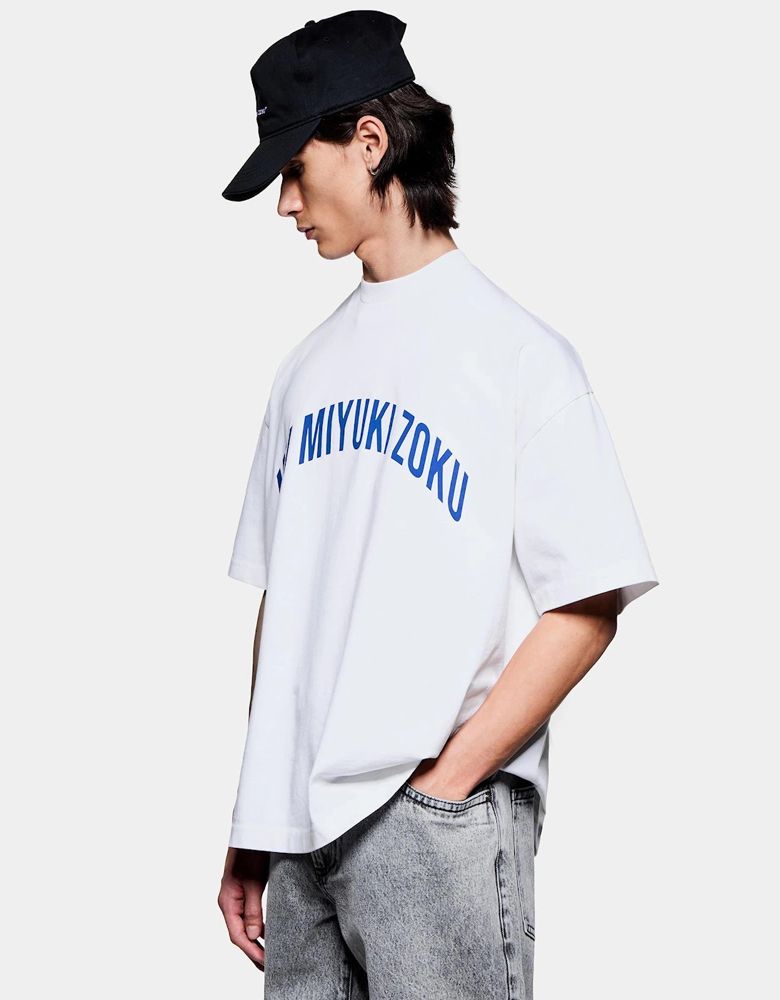 Arch T-Shirt, 4 of 3