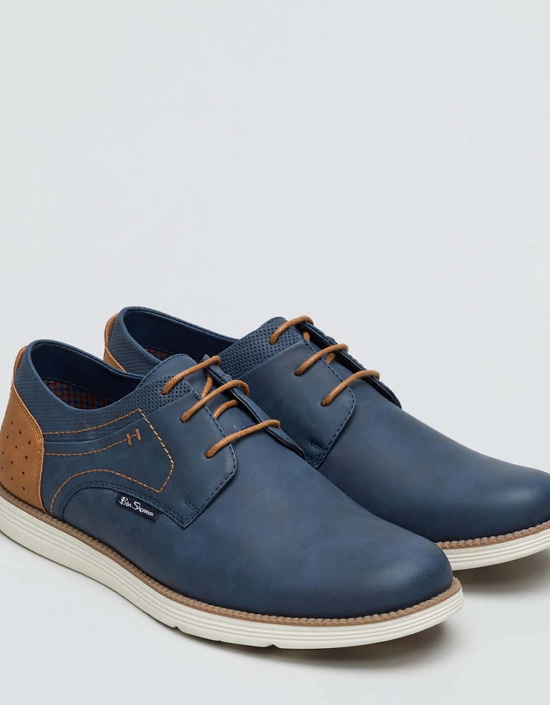 Havana Trainers, 5 of 4