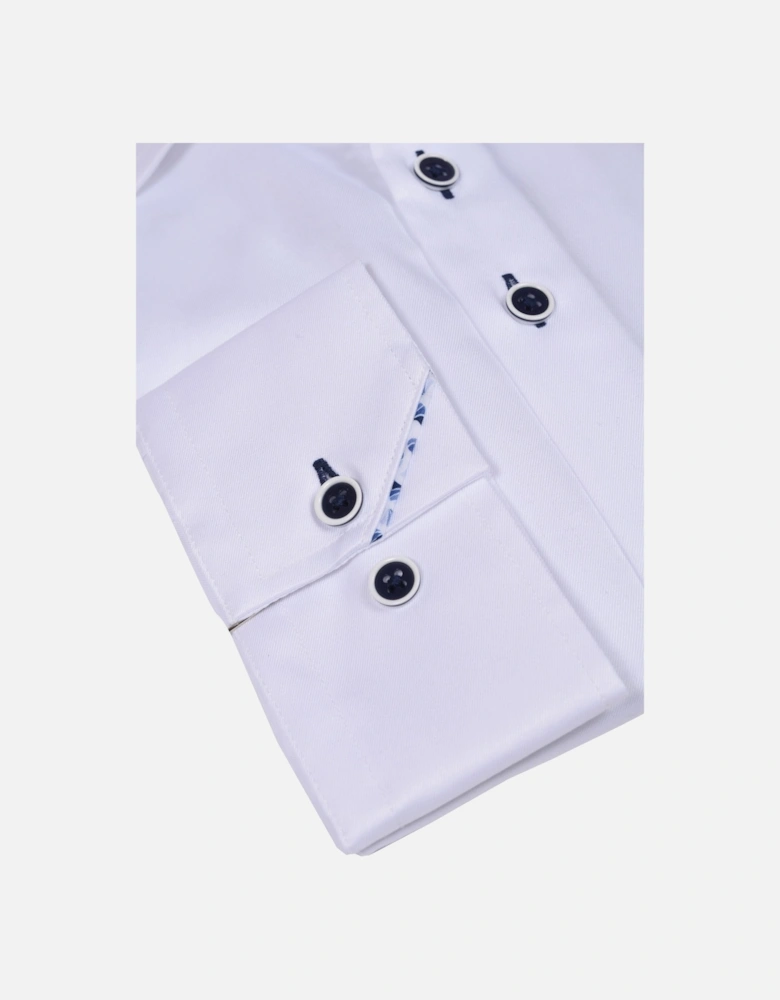 Cutaway Collar White