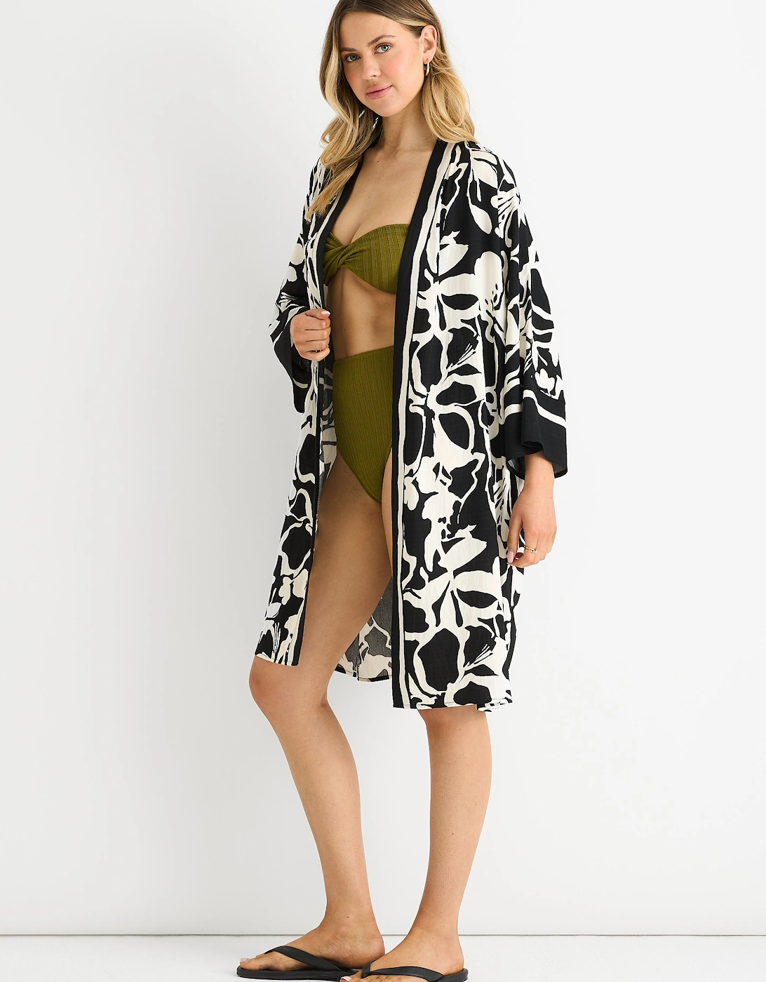 Black Summer Border Printed Beach Kimono