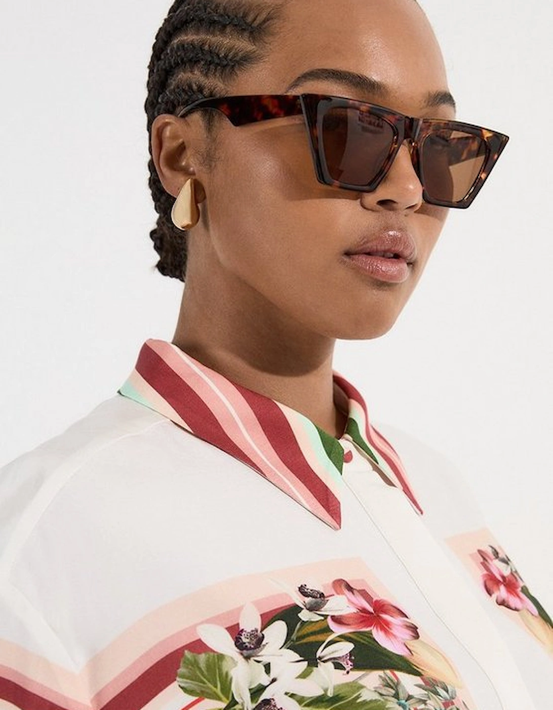Plus Size Mirrored Viscose Linen Floral Print Woven Shirt