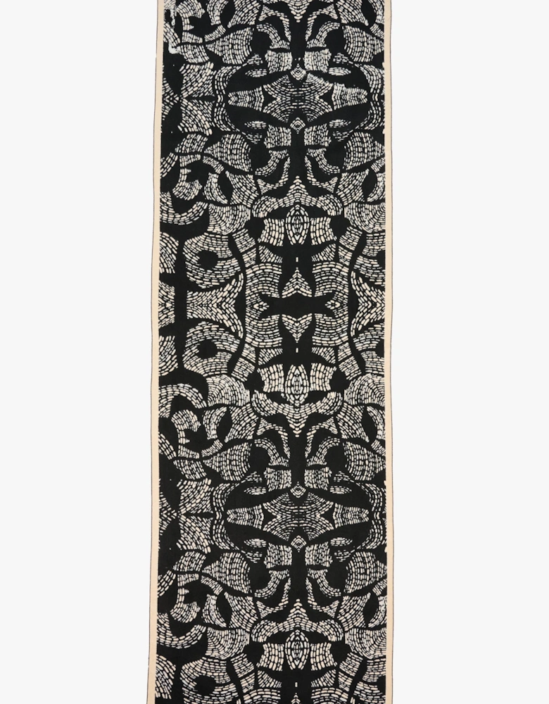Behold Scarf