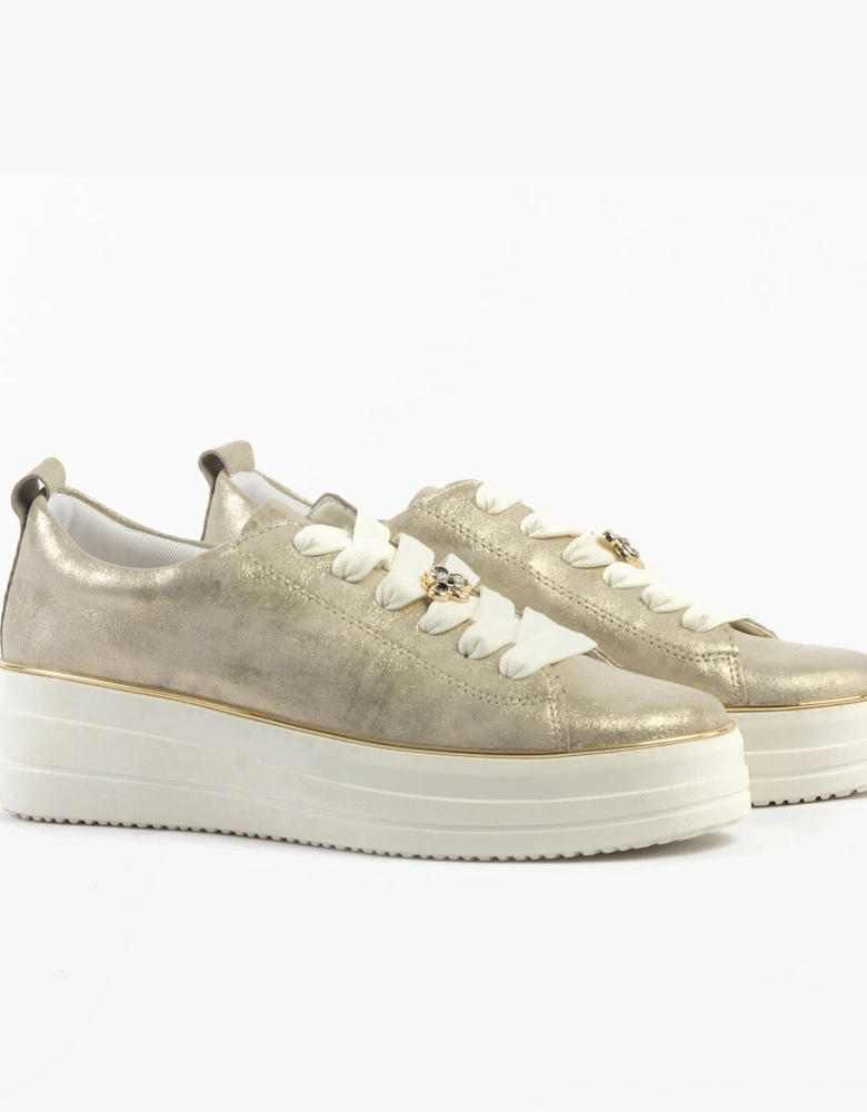 D1C03-60 Womens Trainers Gold