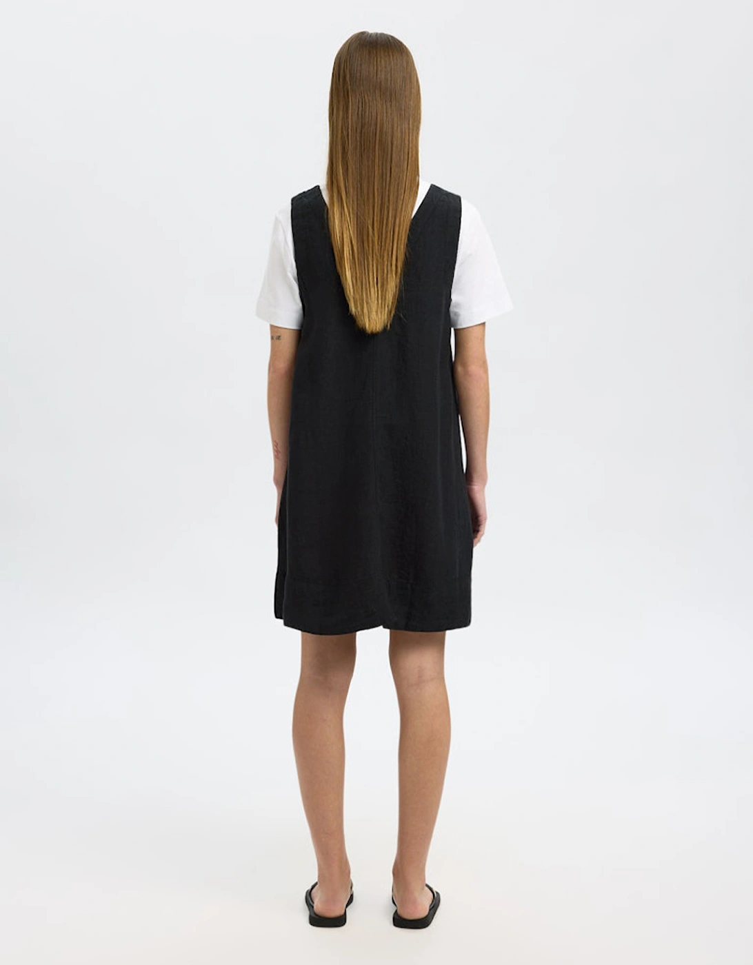 Femme Linna Sleeveless Short Linen Dress Black