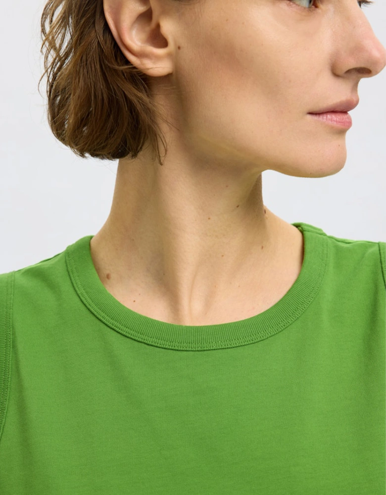 Femme Essential Sleeveless Boxy Tank Top Spindle Tree