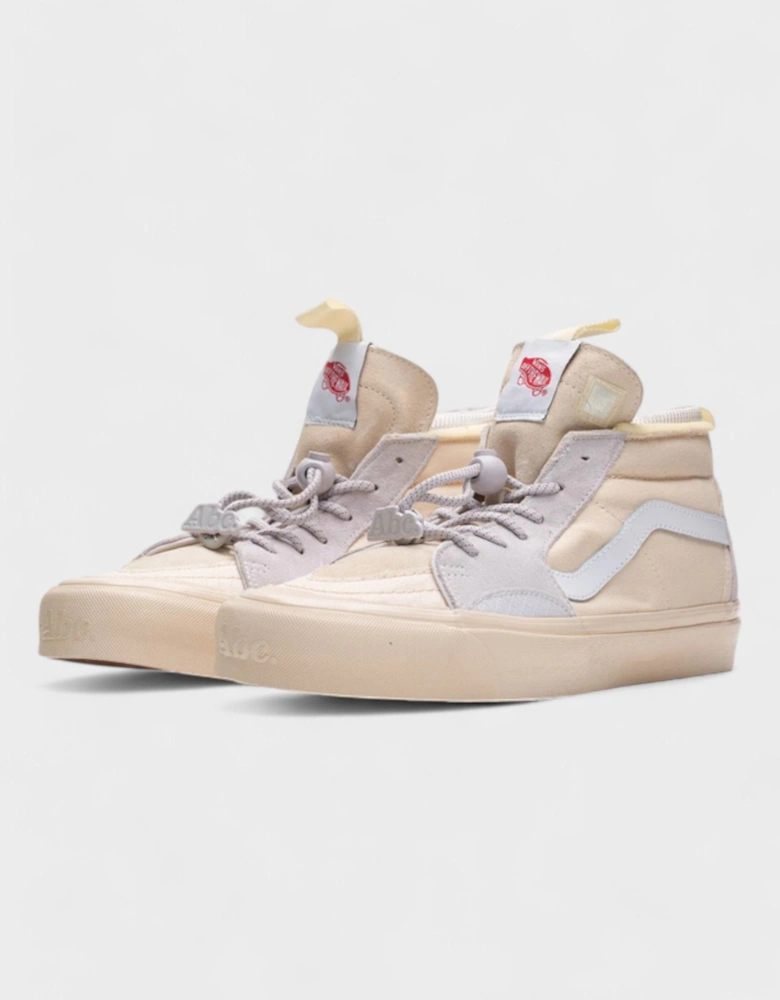 Sk8-Hi EXT Advisory Board Crystals Ecru