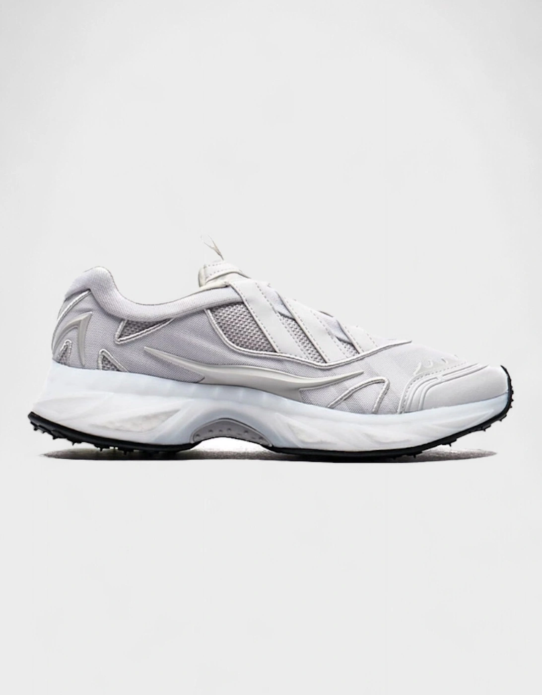 Xare Boost Crystal White
