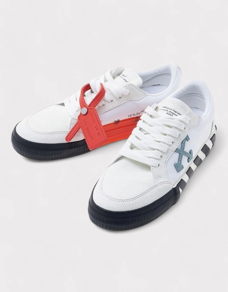 Low Vulcanized Canvas Sneakers White Blue
