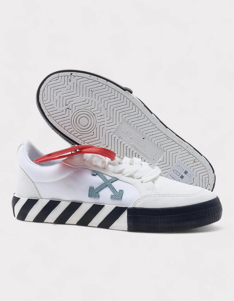 Low Vulcanized Canvas Sneakers White Blue