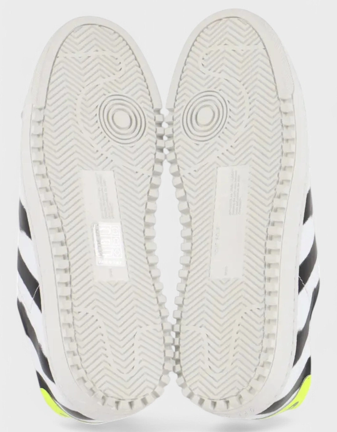 Spray Paint Sneaker White