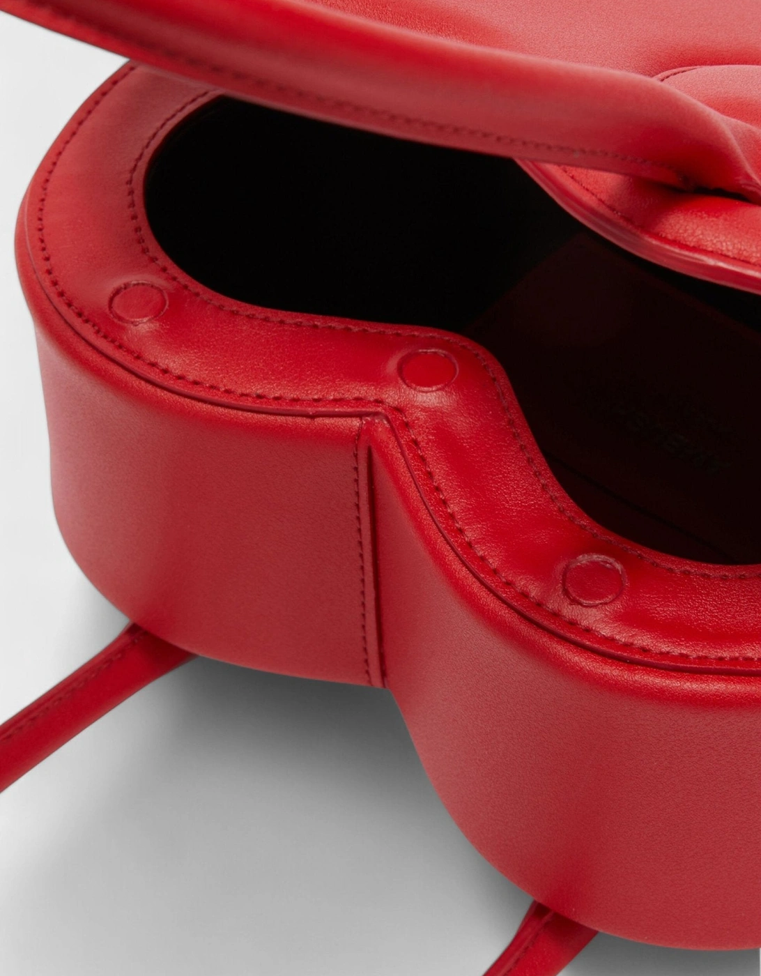 Heart Top Handle bag Red