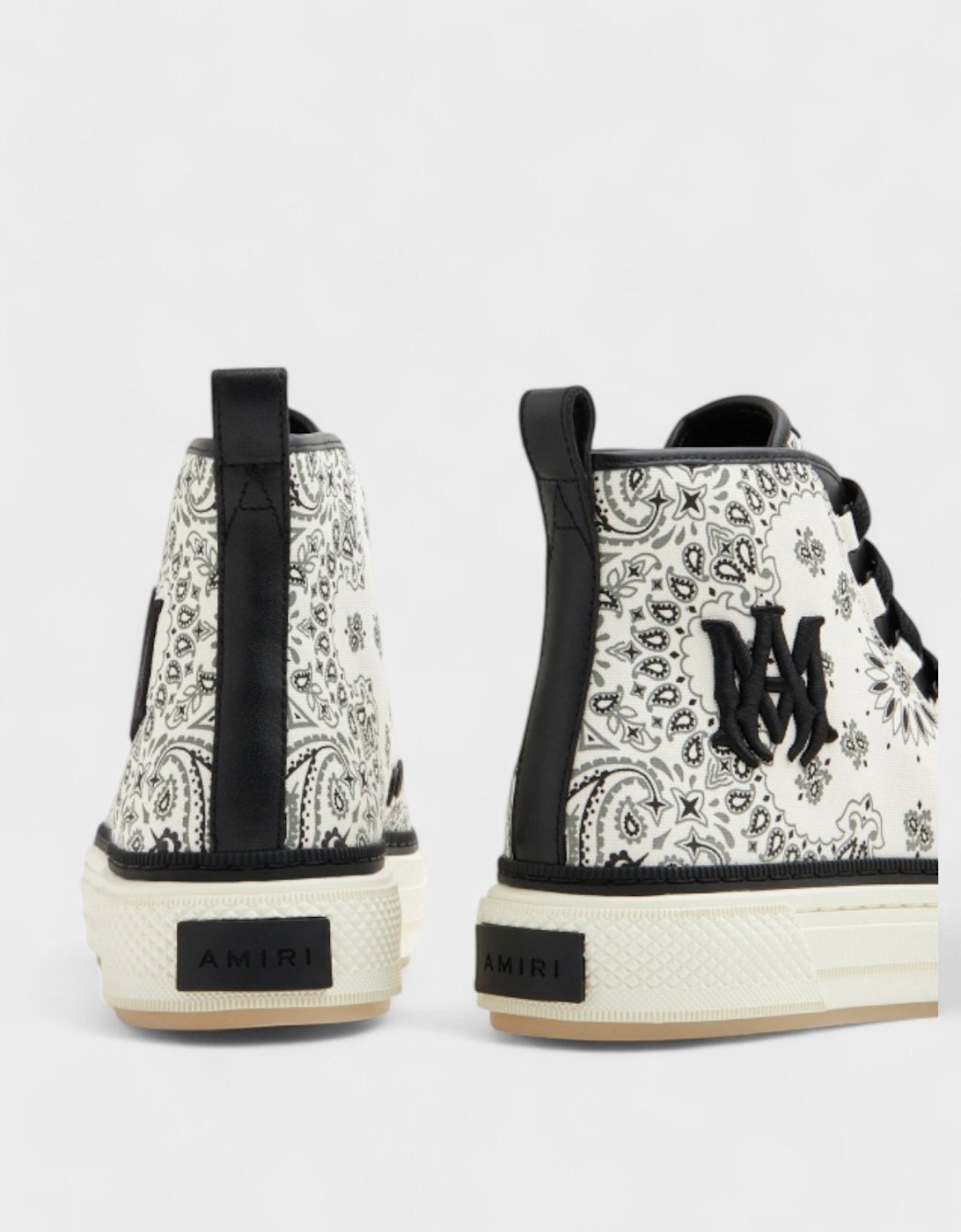 Court High 'Bandana - White'