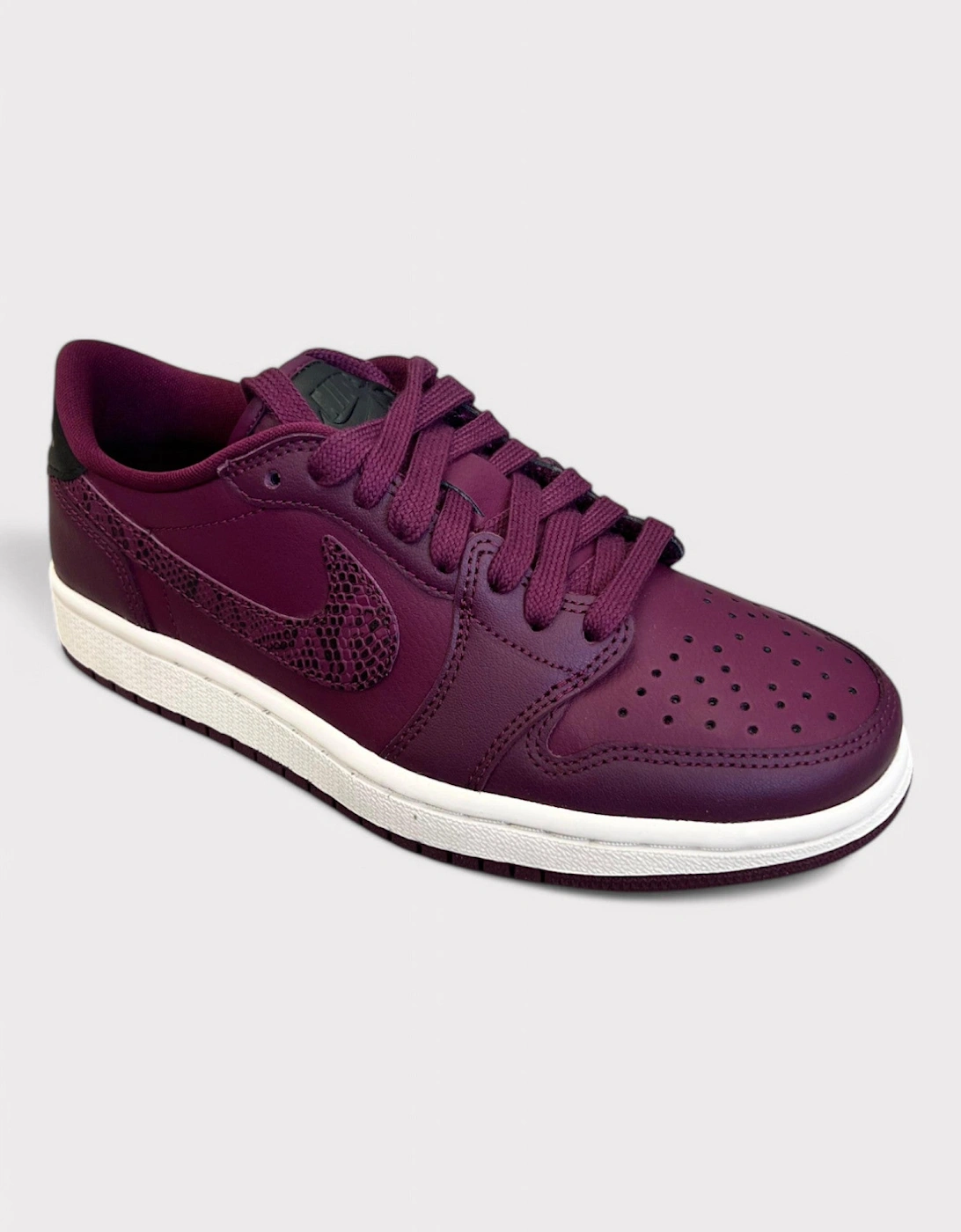 Wmns Air Jordan 1 Low Bordeaux