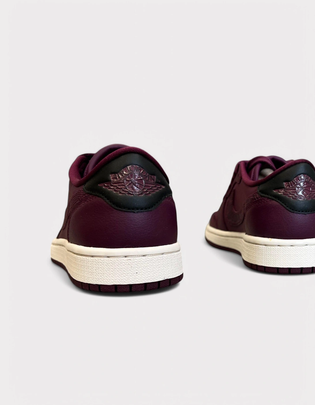 Wmns Air Jordan 1 Low Bordeaux