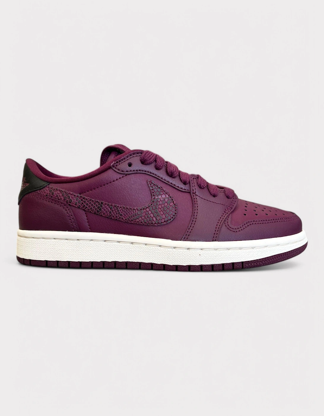 Wmns Air Jordan 1 Low Bordeaux, 6 of 5