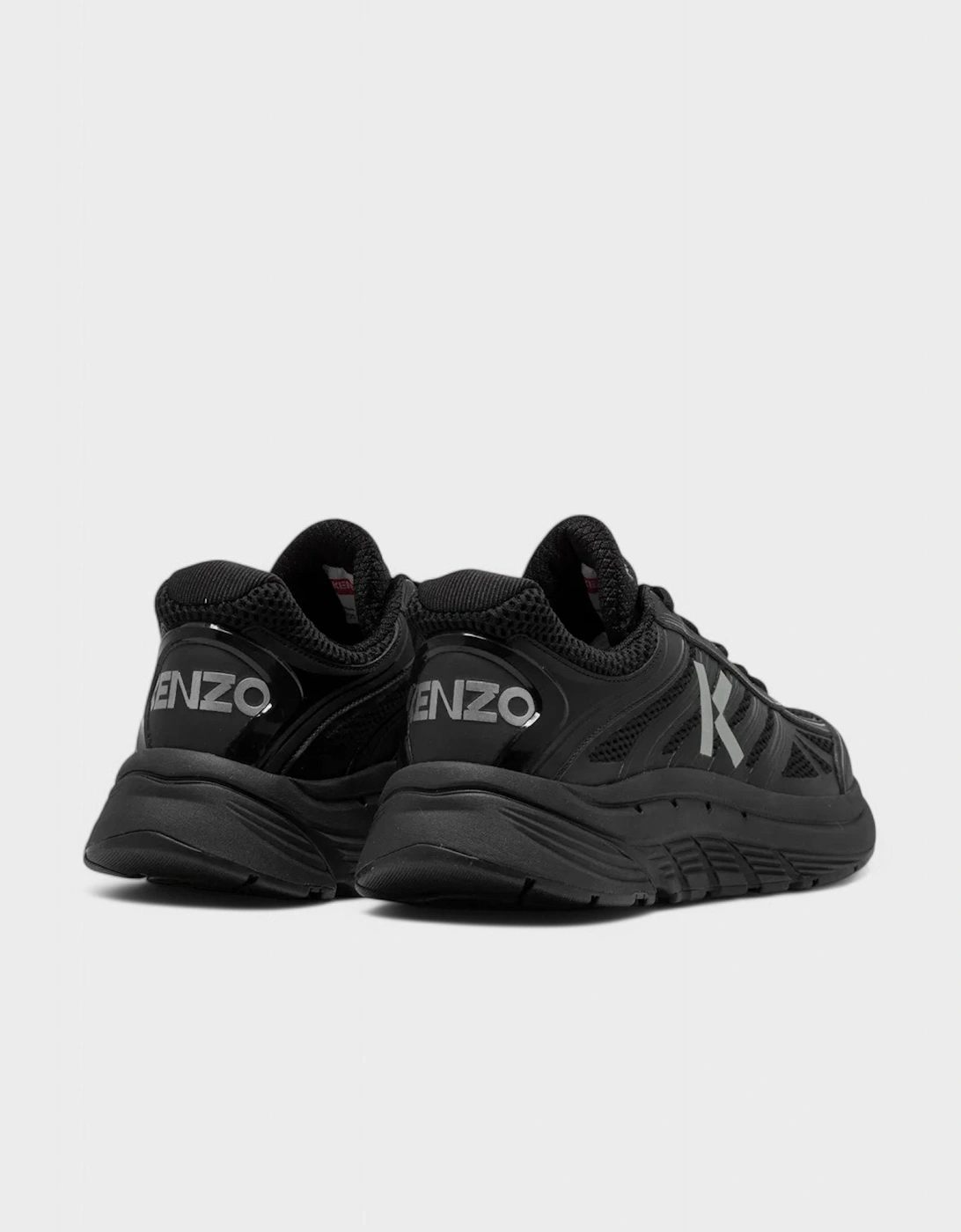 Pace Runner Black