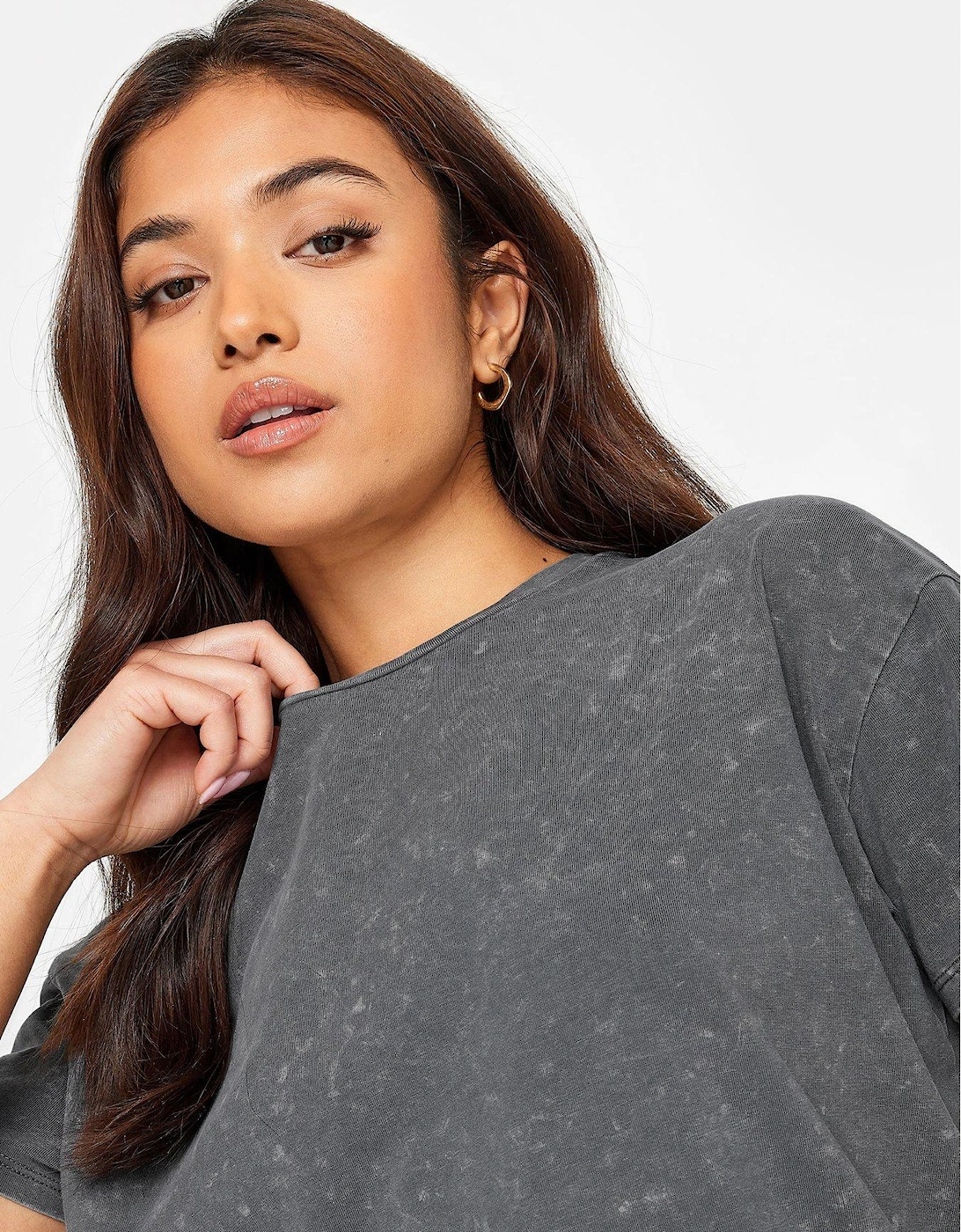 Petite Acid Wash T Shirt