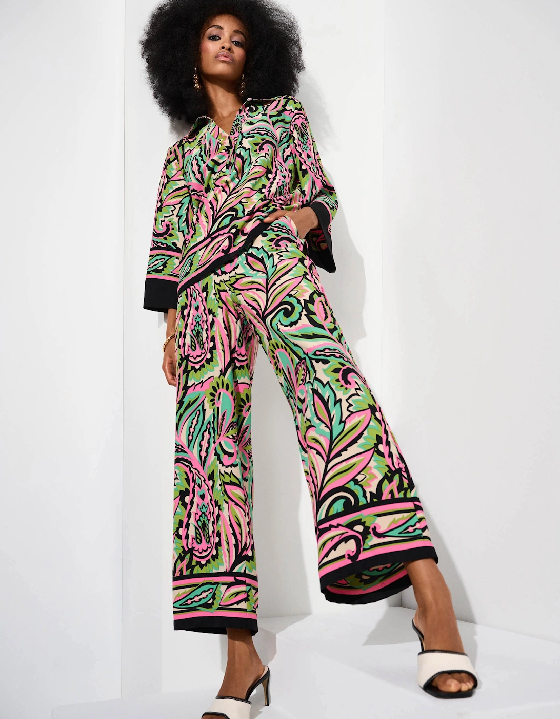 Woven paisley print wide leg pants