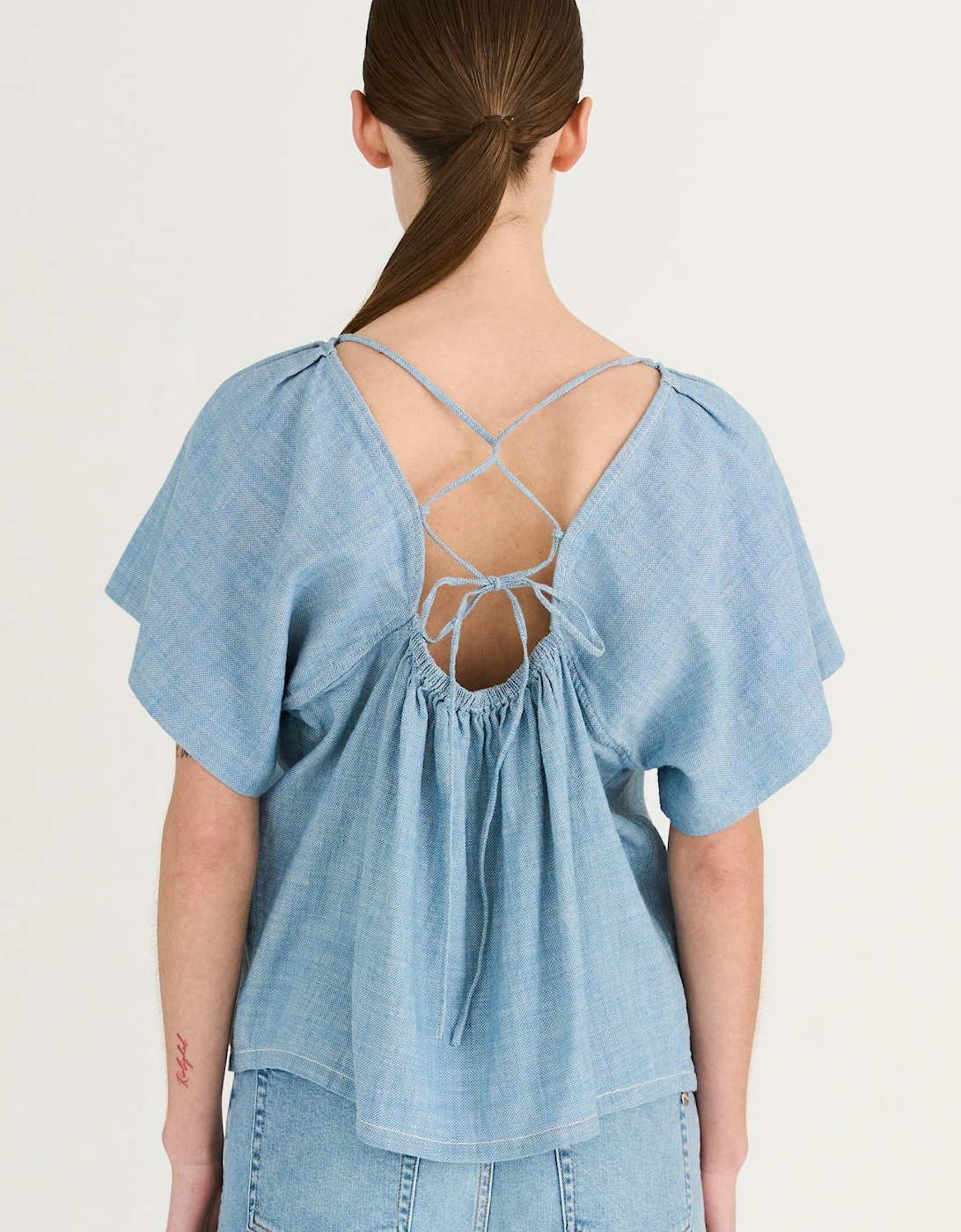 Chrissy open back top