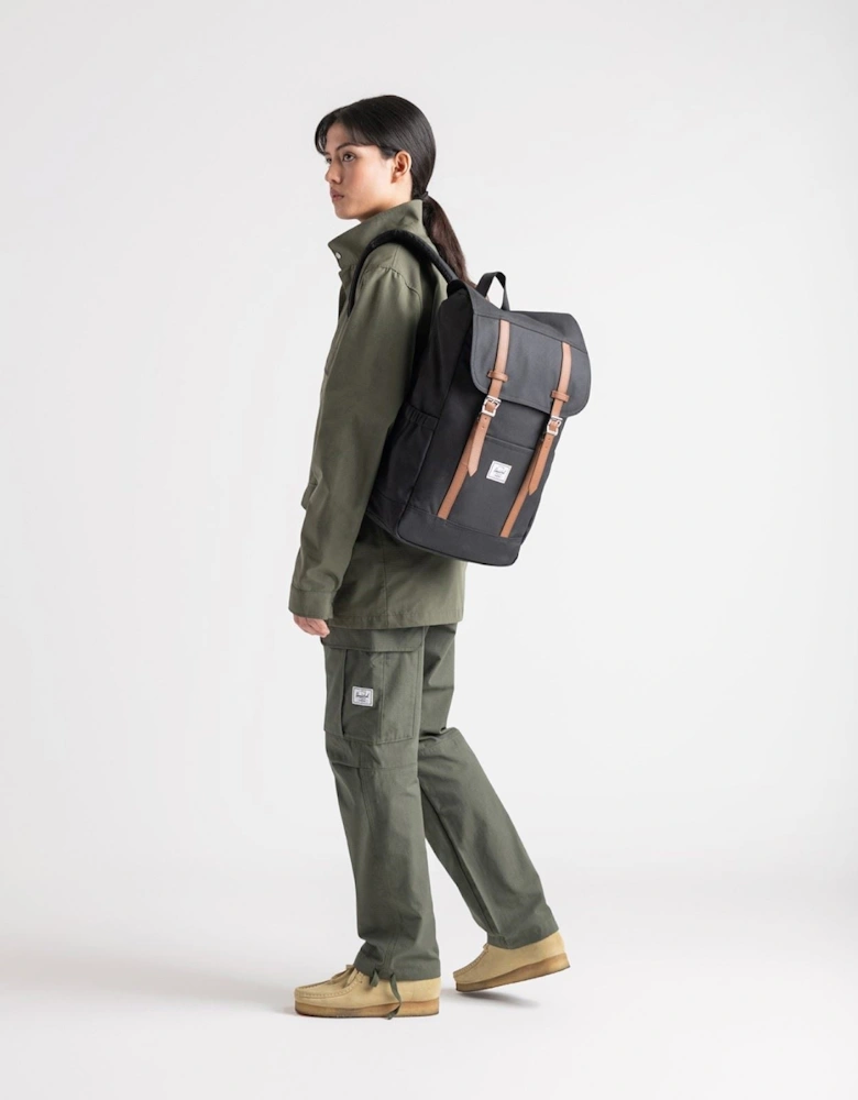 Retreat Unisex Adults Black Backpack