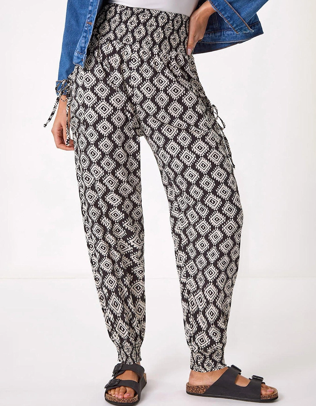 Abstract Tie Pocket Trousers - Black, 2 of 1