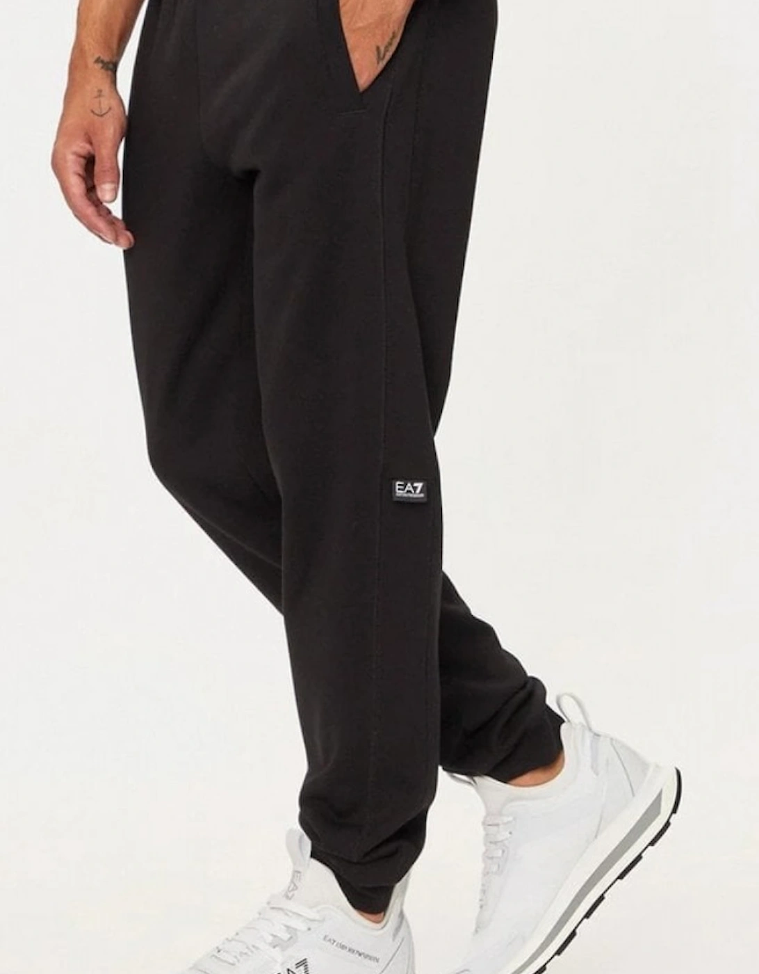 Tape Logo Jogger - Black