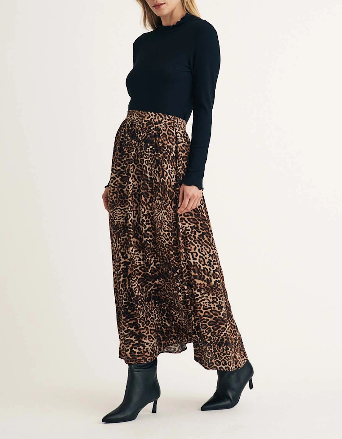 Leopard Print Maxi Skirt