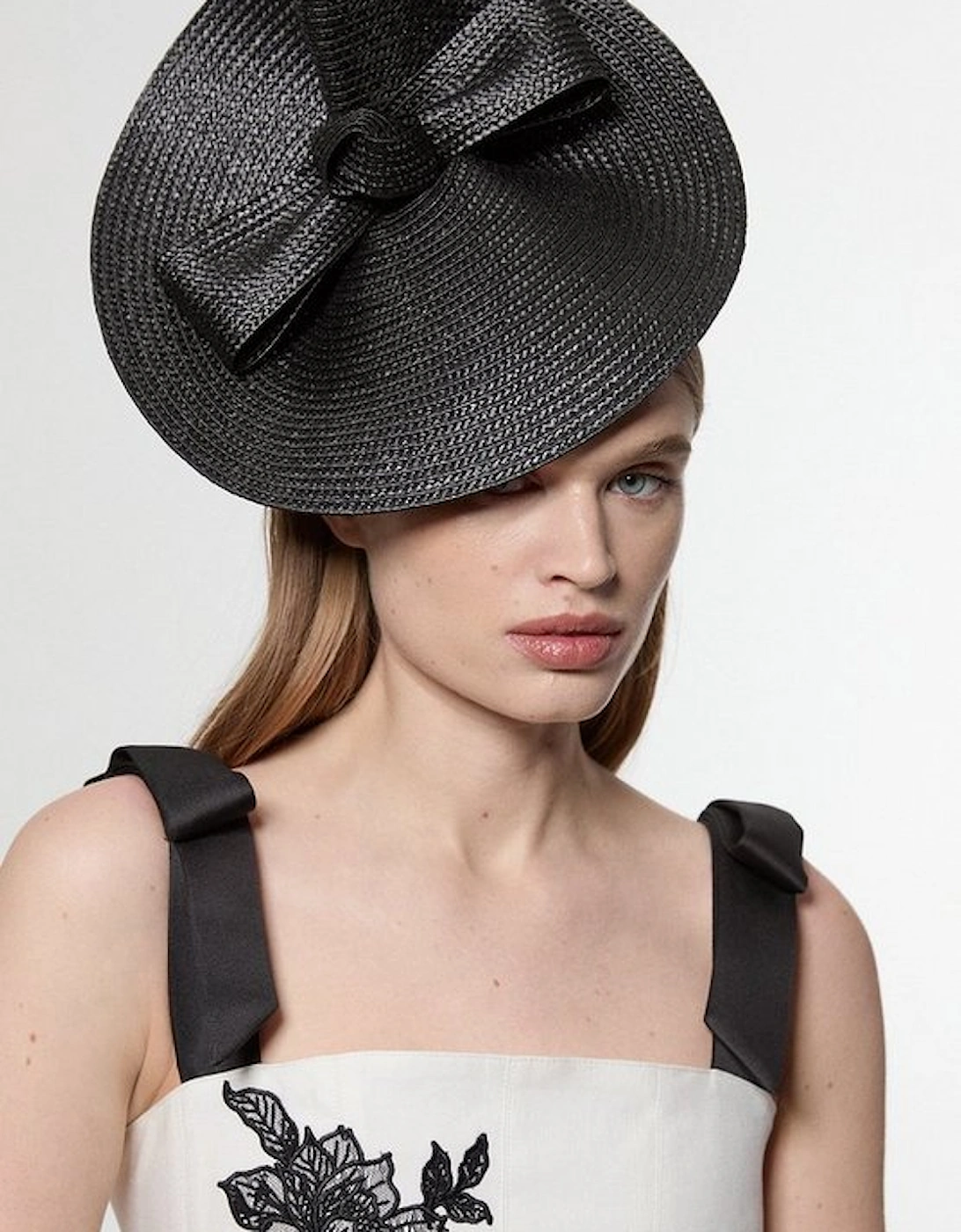 Disk Bow Detailed Fascinator, 4 of 3