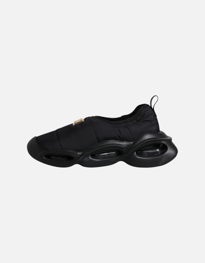 Low-Top Sneakers with Rubber Sole and Logo Details Women - Black