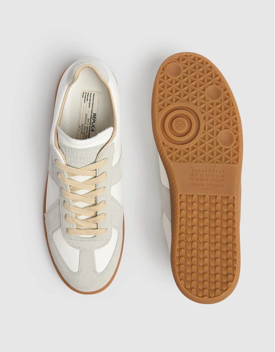 Low-Top Replica Sneaker with Rubber Sole Women - White